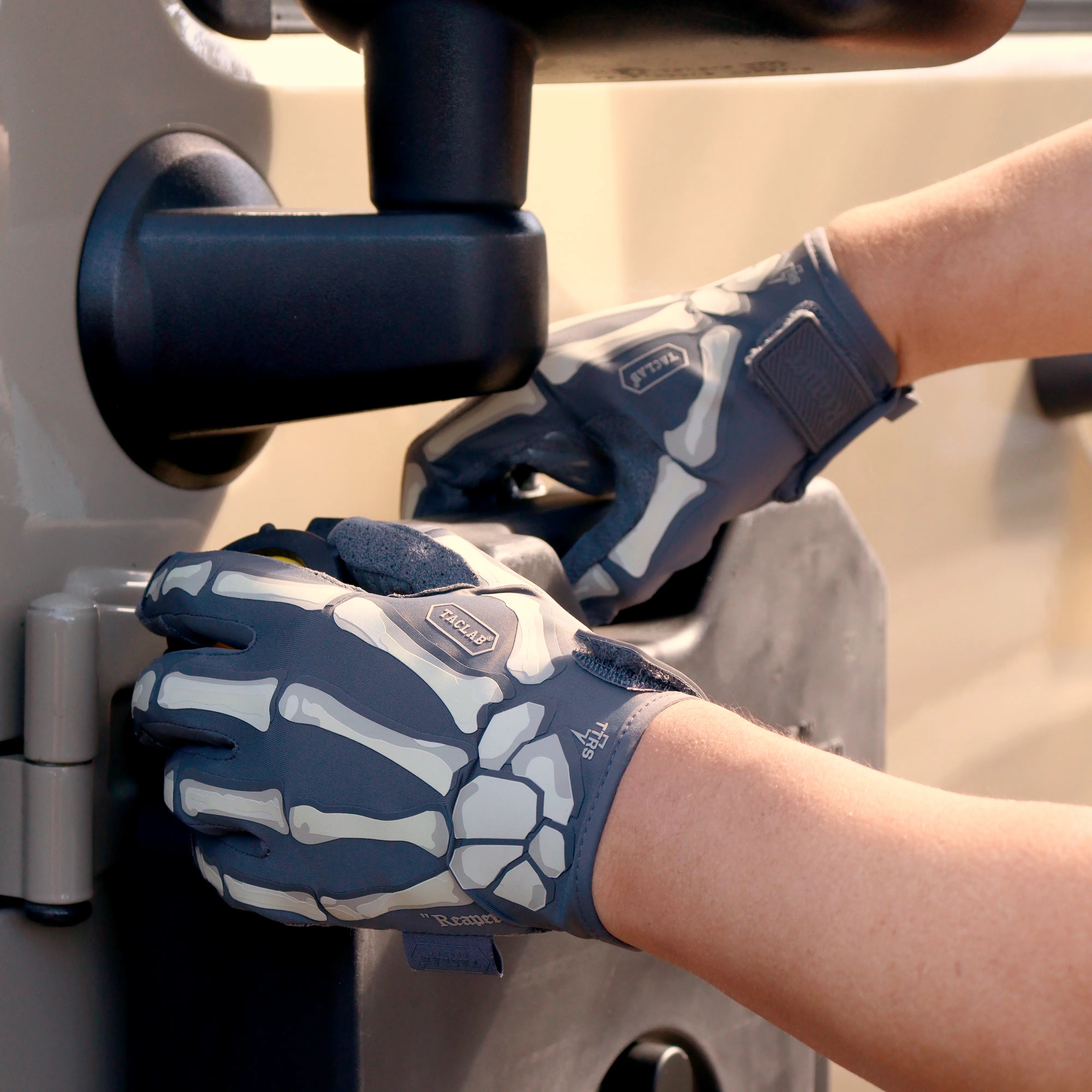 TACLAB REAPER Ghost Wolf Gray Tactical Skeleton Shooting Gloves - TACLAB
